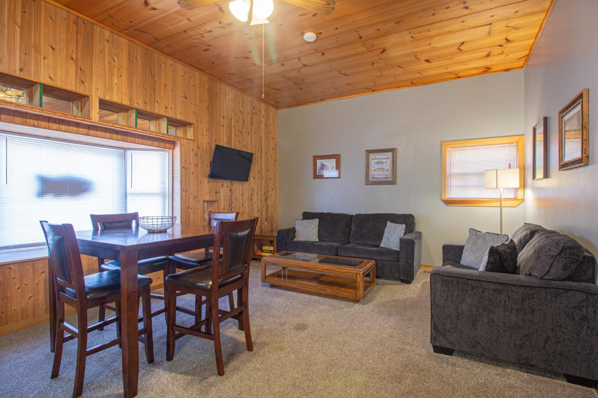 Villa In - Closest Place To The Gap Trail In Ohiopyle, Pa