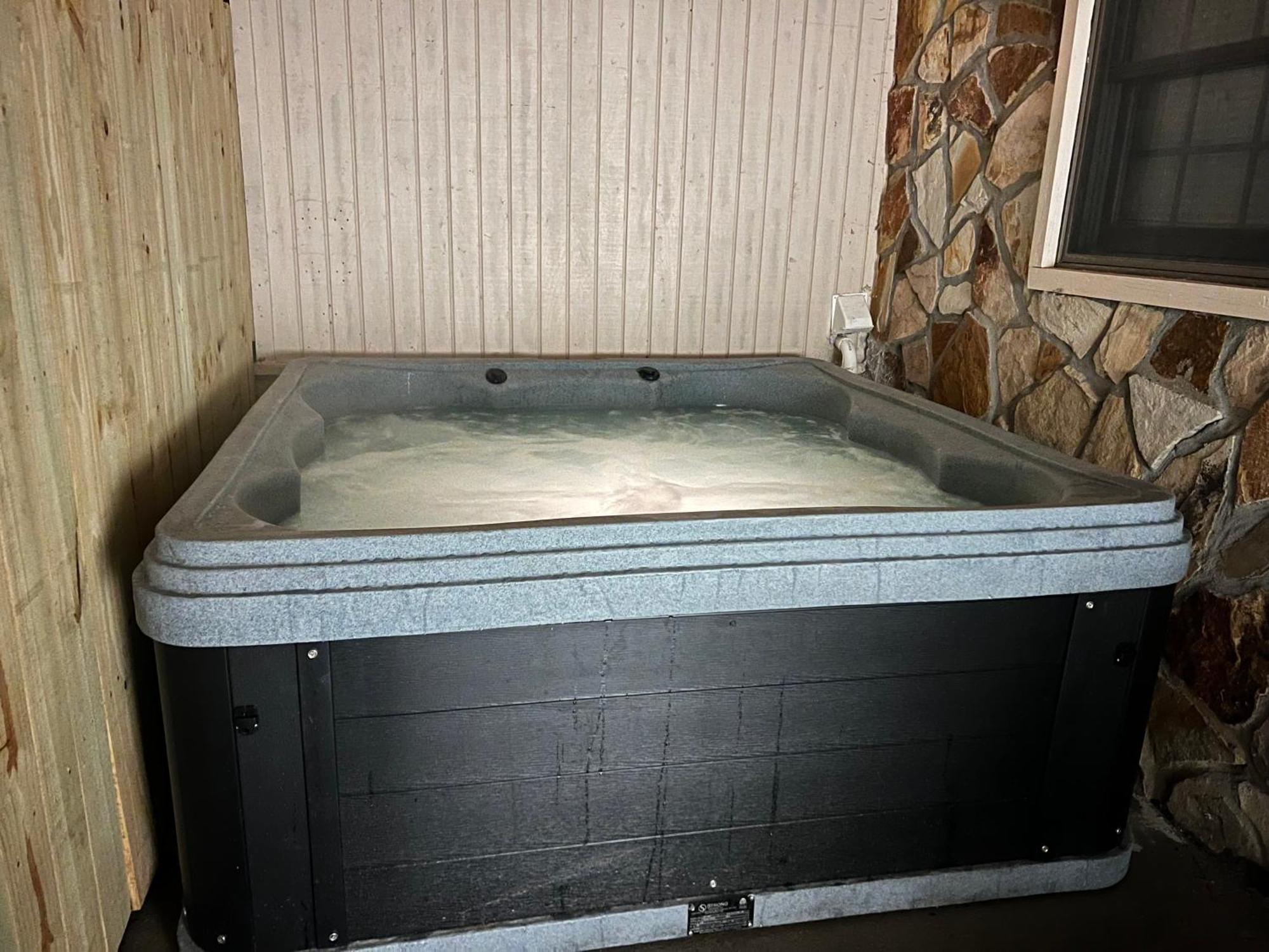 In - Closest Place To The Gap Trail In Ohiopyle, Pa, Hot Tub